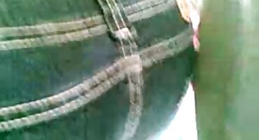 Dlakav porno filmovi zoo maca studentica je pomogla za novac učiti