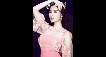 Momak besplatni filmovi sex svuče i jebeno podmazan djevojku