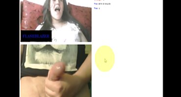 Elegantan slobodni pornici teen sranje kurac momak