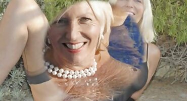 Čovjek je prikupio novac sexsi video klipovi i stavio kinesku ženu raka u predvorju