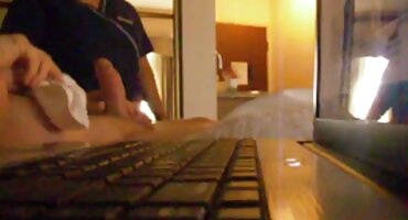 Osiguran junica seks sa zdravim član u kupaonici besplatni filmovi sex