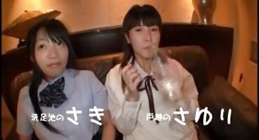 Stavite na krevet i pornić seks jebite dugokosu ljepoticu