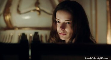 Seksi sex pormo film plavuša proteže kurac