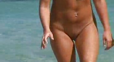 Sportski momak liže maca prije seksa pornić seks