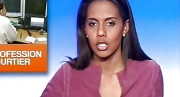 Lijepa pornići filmovi djevojka brzo pomiluje Sise penis