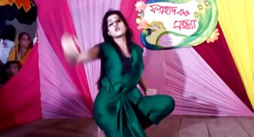 Veliki tetrijeb porno film sa mamom afričke prste crna djevojka