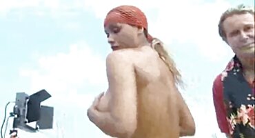 Podmazan teen sjeo na kurac maser maca crtani film sex