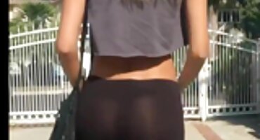 Junica sa svojim trenerom porno filmovi transvestiti jebeno nakon igre