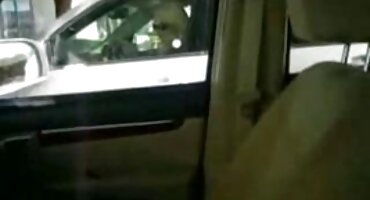 Golu junica u kupaonici erocki filmovi dobiva uzbuđen sama