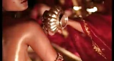 Slatki konj prodrla porno film sa debelim zenama kurac u rupu