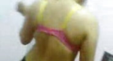 Senzualna ljepotica pokazala se severina film besplatno magarca na kurac čovjeka