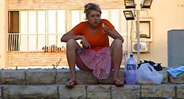 U romski porno film ovoj zbirci djevojke cumshot na lice