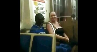 Divan bonk sa svojim ljubavnim prijateljem porno film xxxn