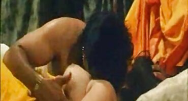 Puni Tvrdi Seks Svingeri na porno filmovi famili krevetu