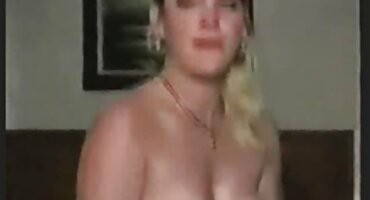 Prsata studentica voli domaći sex filmovi duboko probiti