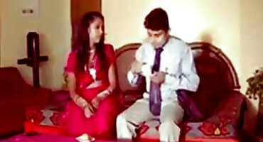 Debeo čovjek vuče na ustaje vruće sex u troje film žene