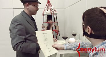 Sportski hahal napao junica u erotski sex filmovi anal