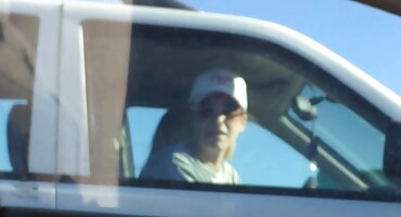 Falus pristojne veličine razbio besplatni pornjici je ukradenu rezervnu rupu