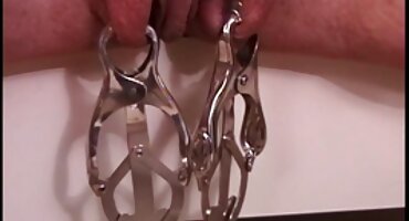 Crvenokosa sex crtani filmovi voli seks s dvije kurve u spavaćoj sobi