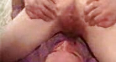 Rezanje analni seks porno filmovi na plazi sa ženama s velikim stražnjica