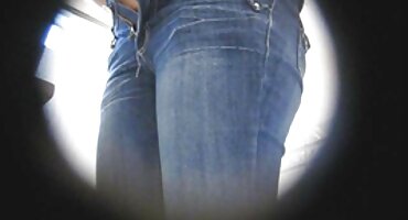 Mladi ebanovina crno stablo dobiva dolje u maca porno animal filmovi sa svježim cumshot