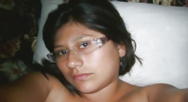 Velika lijepa žena s Velikim Sisama Fingering nu sexi filmovi domaci u kupaonici